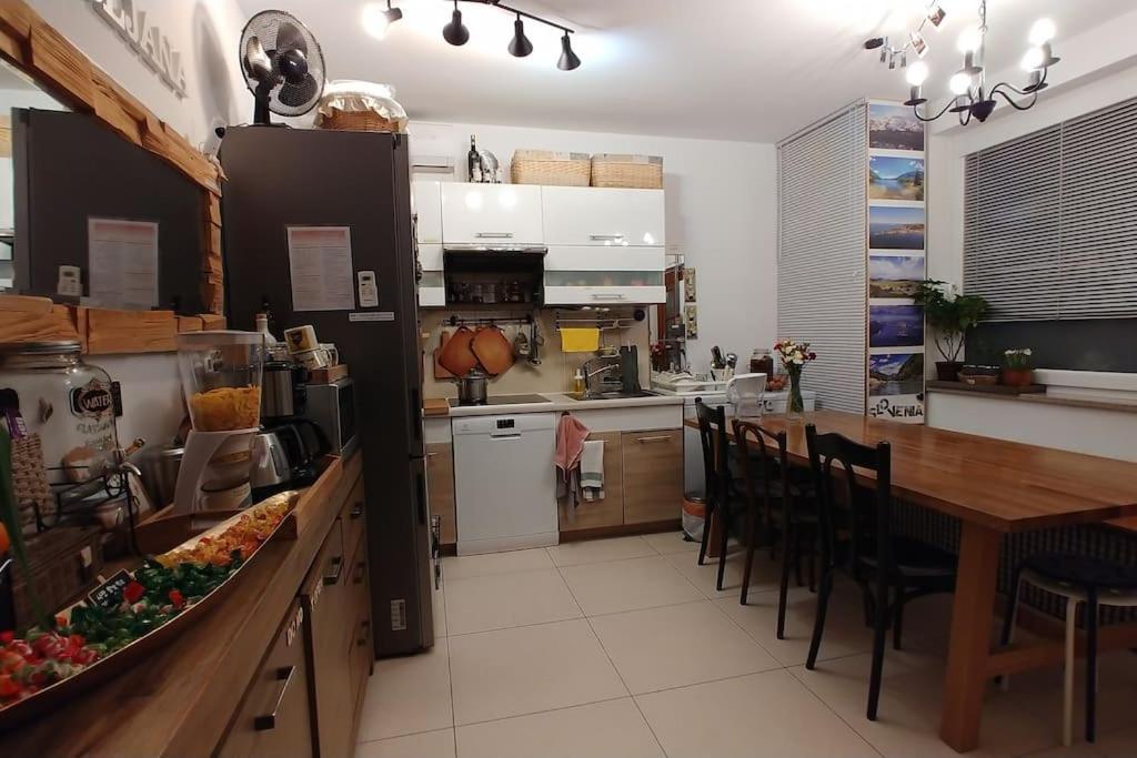 Appartamento Goodlebang, 3 Bed Apartment, Center *